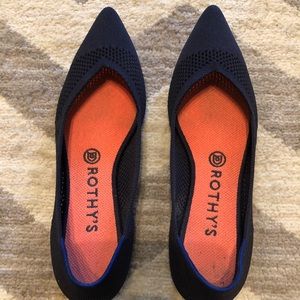 Rothy’s Maritime Lattice Stitch Points